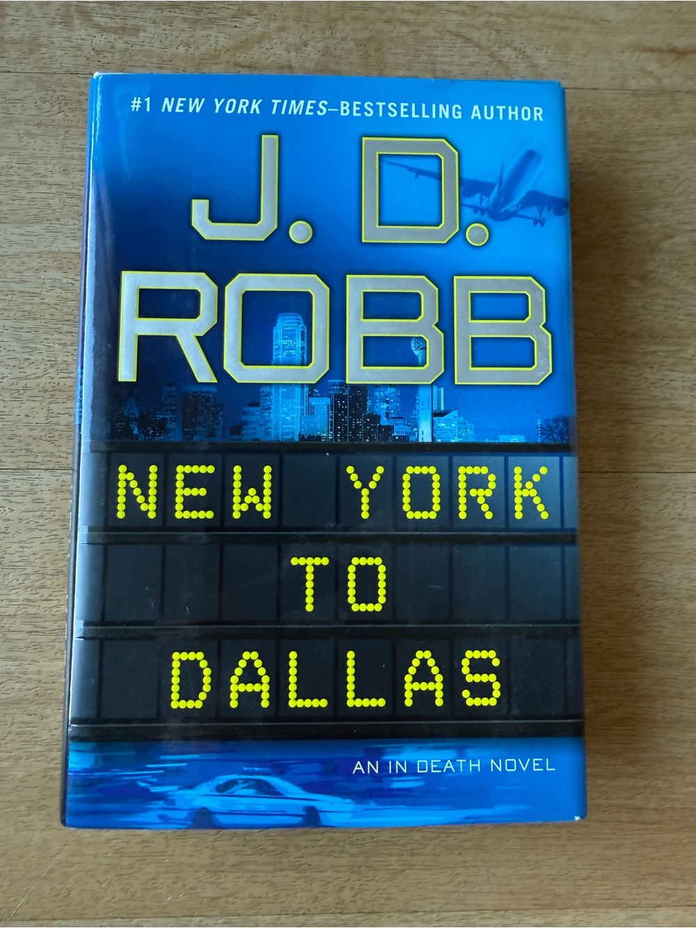 📚3 for $12📚 J.D. Robb "New York to Dallas" Hardcover - Blue & Black Cover
